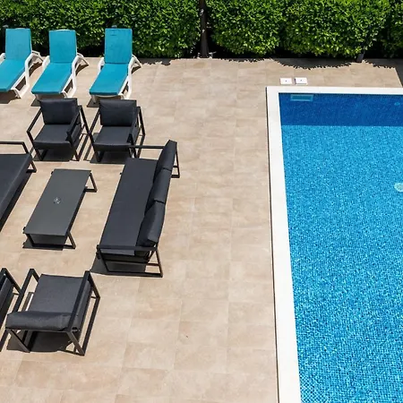 Sveti Petar - With Heated Pool And Outdoor Jacuzzi