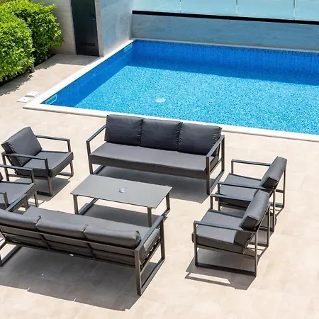 Villa Sveti Petar - With Heated Pool And Outdoor Jacuzzi Opatija