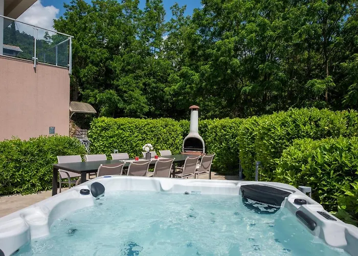 Sveti Petar - With Heated Pool And Outdoor Jacuzzi