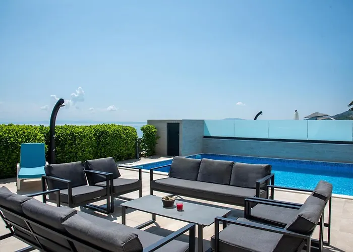 Sveti Petar - With Heated Pool And Outdoor Jacuzzi Villa *