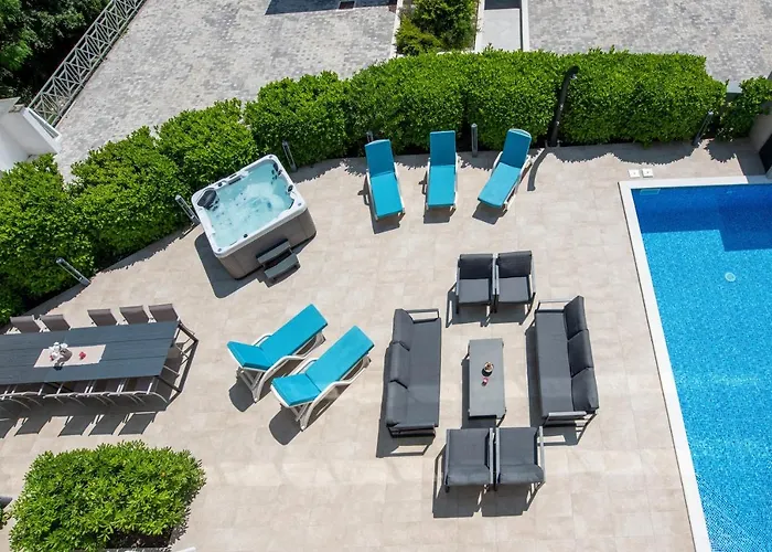 Sveti Petar - With Heated Pool And Outdoor Jacuzzi *