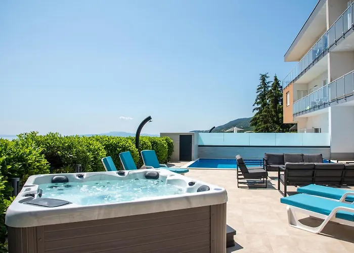 Sveti Petar - With Heated Pool And Outdoor Jacuzzi