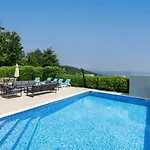 Sveti Petar - With Heated Pool And Outdoor Jacuzzi Villa *
