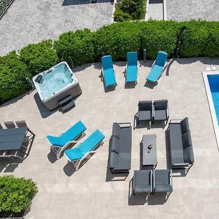 Sveti Petar - With Heated Pool And Outdoor Jacuzzi *