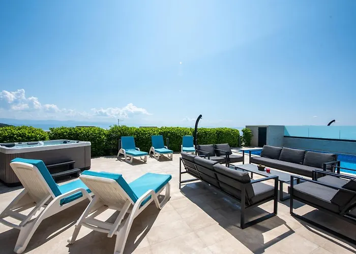 Вілла Sveti Petar - With Heated Pool And Outdoor Jacuzzi *